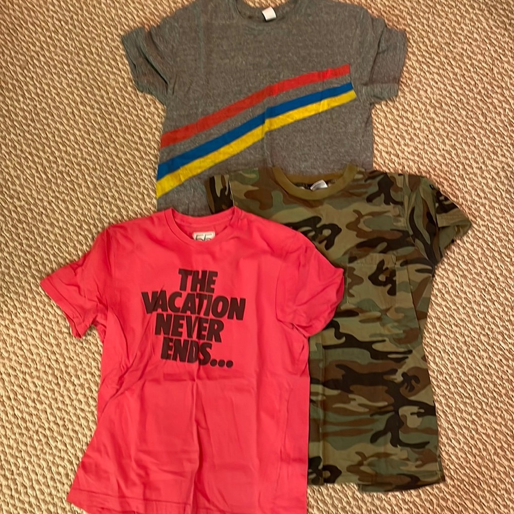 Set of vintage graphic tees - set of 3 or offer for single
